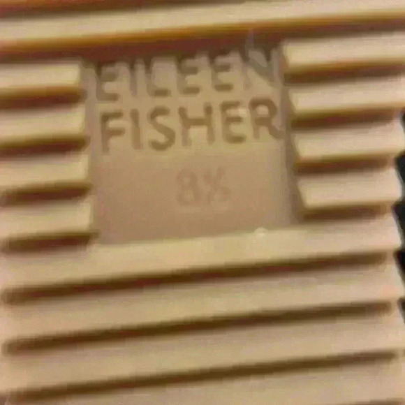 Eileen Fisher espadrille sandals in black suede material. Size 8 1/2. Never worn - Picture 3 of 7